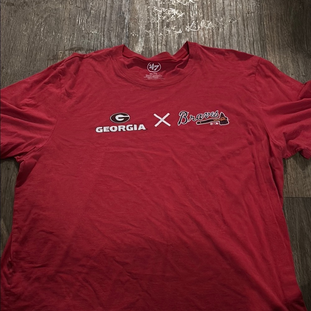 47 Red Short Sleeve Tee with Georgia Braves Logo